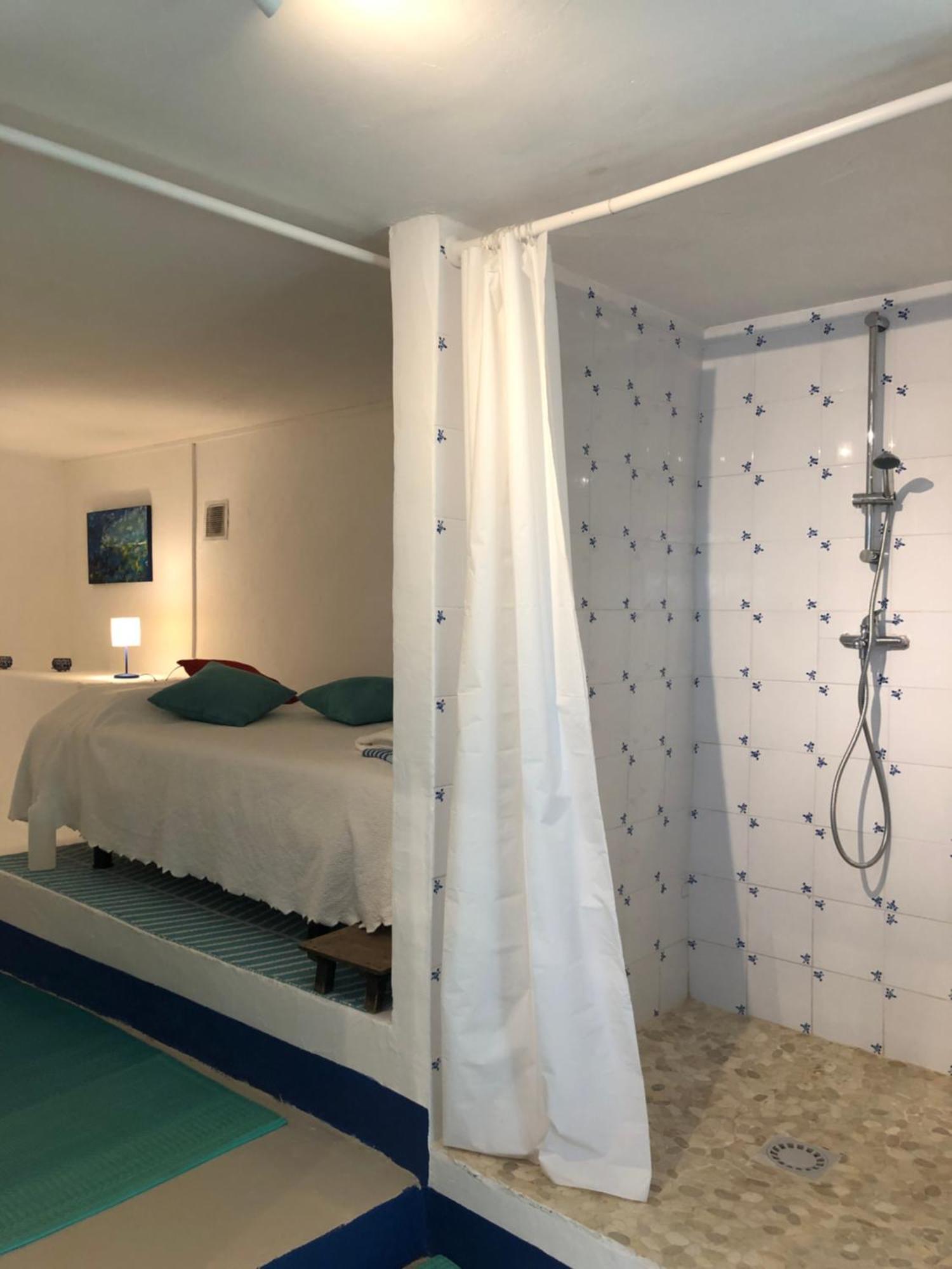 Reve D'Etoiles Bed & Breakfast Saint-Laurent-de-Cerdans Bagian luar foto